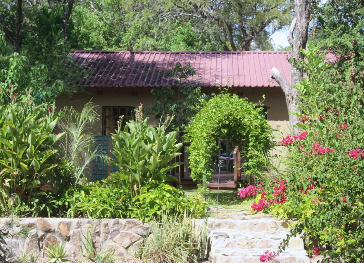 Acacia Cottage Maun Exterior photo
