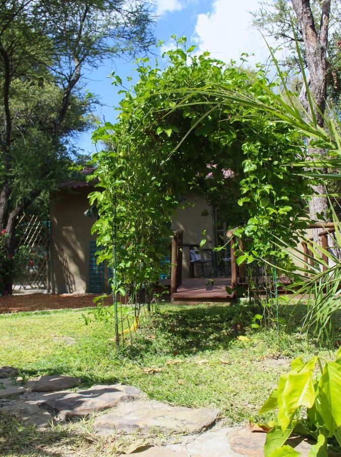 Acacia Cottage Maun Exterior photo
