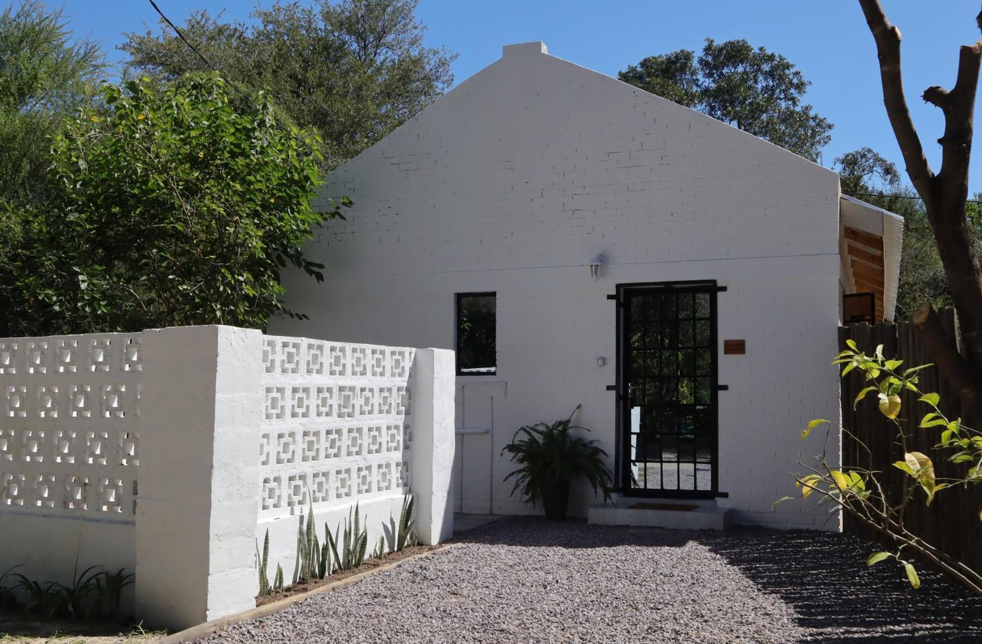 Acacia Cottage Maun Exterior photo